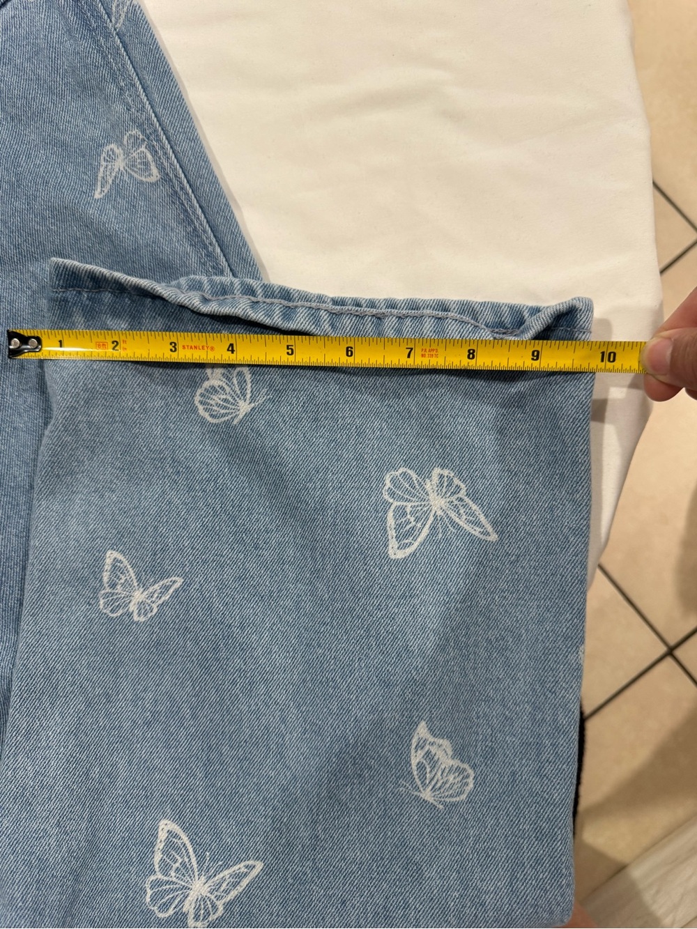 Light Blue Butterfly Print Wide-Leg Jeans - Picture 3 of 9